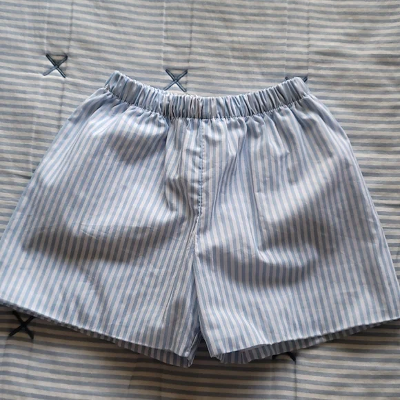 James and Lottie Stars Short - Picture 2 of 2